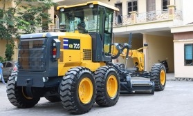 BÁN MÁY SAN GẠT KOMATSU GD705 LIÊN DOANH MỚI 100% - MÁY THI CÔNG TOÀN PHÁT 