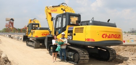 Máy Đào Komatsu LD Có Thị Phần Theo Sát Máy Xúc Komatsu - MÁY THI CÔNG TOÀN PHÁT 