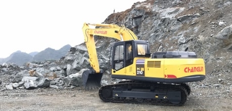 Máy xúc Komatsu là máy xúc tốt nhất, được yêu nhất - MÁY THI CÔNG TOÀN PHÁT 